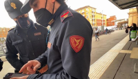 Latitante arrestato in stazione