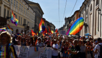 Il Pride ha tinto di arcobaleno la città