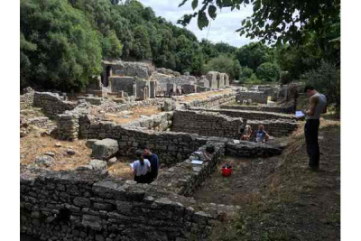 Ponti sommersi e pavimenti mosaicati: le nuove scoperte nel sito archeologico di Butrinto