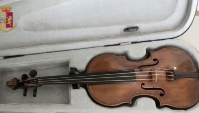 Ritrovato un prezioso violino, attribuibile al liutaio Nicolò Amati databile tra il 1655 ed il 1680,  sottratto in Giappone nel 2005. (video)