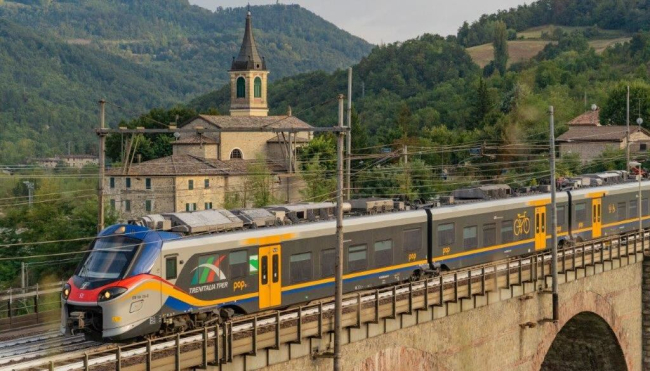 FS Italiane, nel 2025 100 nuovi treni regionali di Trenitalia per 850 milioni di euro