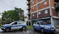 Controlli a tappeto della Polizia di Stato in zona Gramsci.