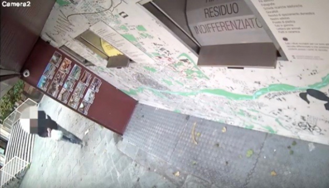 Parma - Abbandoni abusivi dei rifiuti: il video che immortala chi sporca la città