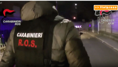 Informazioni sensibili a servizi intelligence russi, due indagati (video)