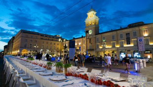 Torna a Parma la Cena dei Mille: ospiti gli chef Enrico Bartolini e Riccardo Monco