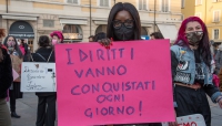 8 marzo 2021: in piazza il grido e i desideri delle donne (Foto)