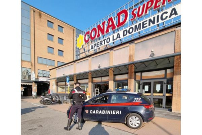 Tentato furto in un supermercato di Parma