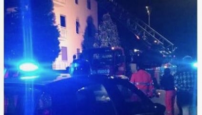 Monticelli: incendio in una palazzina, due ricoverati e evacuato lo stabile