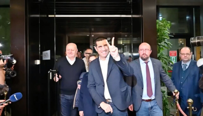 Michele de Pascale, la dichiarazione a caldo arrivando in &quot;Regione&quot; (Video dichiarazione)