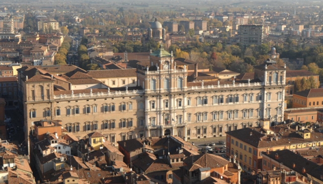Modena, i primi 15 giorni in bici della municipale