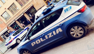 Evade dai domiciliari e tenta il furto all’Esselunga di via Emilia Est. Arrestato per evasione un 25enne residente a Livorno.