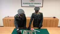 Guardia di Finanza: arrestato un corriere &quot;ovulatore&quot; - video