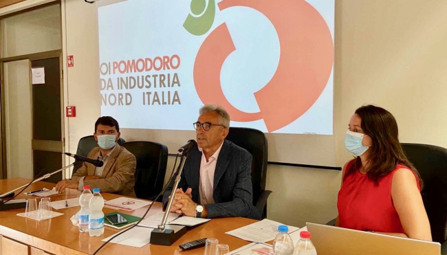 Pomodoro Da Industria Del Nord Italia: a metà campagna lavorato oltre il 50% della materia prima