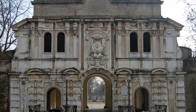 Cittadella ingresso monumentale - Parma1983