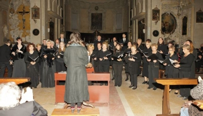 Il coro Orfeò Atlàntida da Barcellona a Novellara