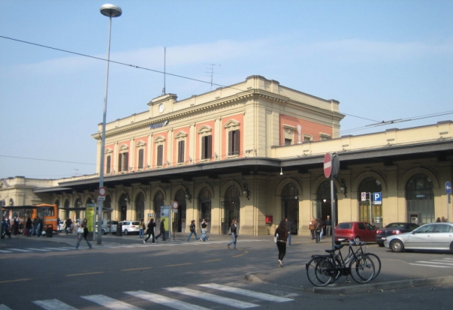 Parma, trasportava droga in treno &quot;senza biglietto&quot;