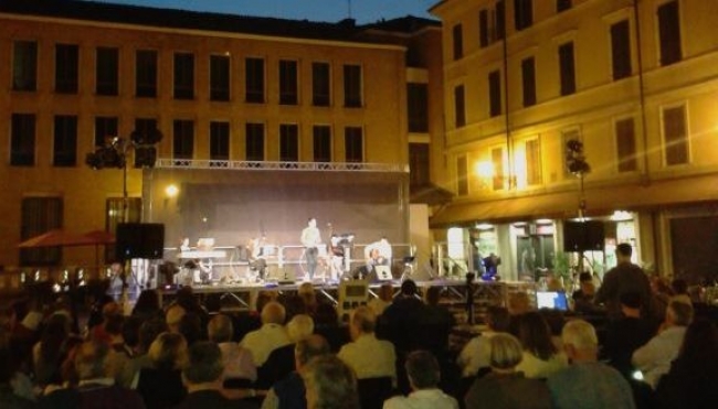 Modena - Ritorna la spettacolare rassegna &quot;I martedì di Giugno in piazza XX Settembre&quot;