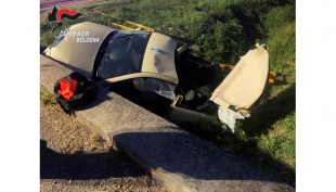 Carabinieri della Stazione di Pieve di Cento (BO) intervenuti per rilevare un incidente stradale grave accaduto a un quarantottenne italiano